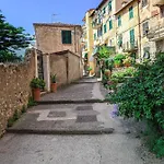 Perla Nera - Mytouristhome Apartmán *
