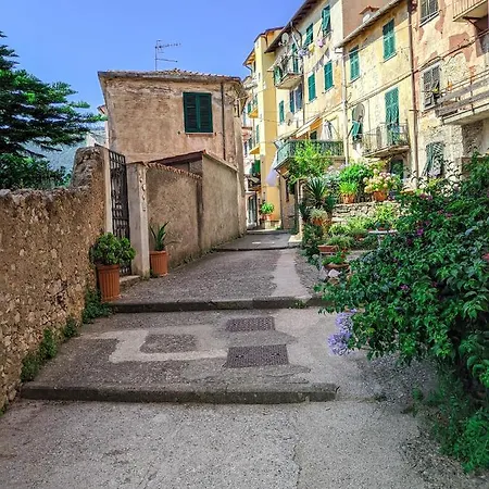 Perla Nera アパート *