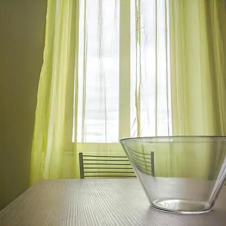 アパート Perla Nera ラ・スペツィア